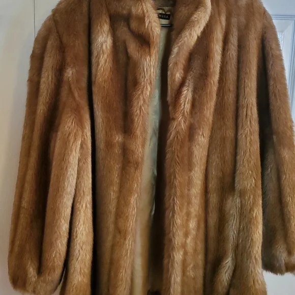 Brown FUR Coat S Med - Picture 3 of 16